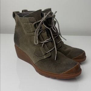 Sorel Toronto Women's Waterproof Lace Up Ankle Booties size US 8.5